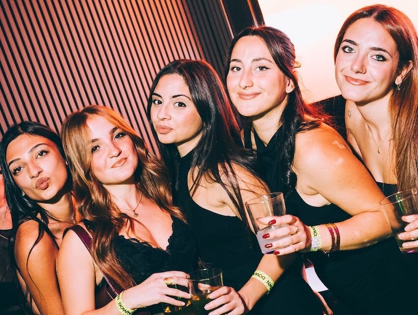 downtown vip table
