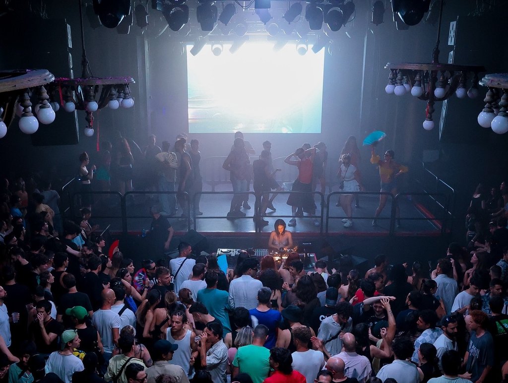 nitsa techno club