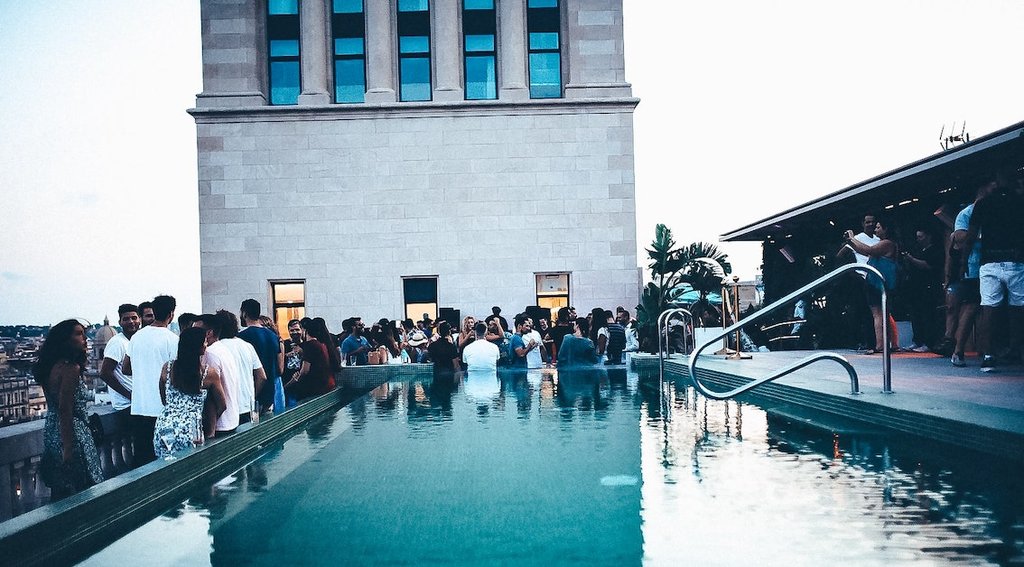 skybar barcelona pool party