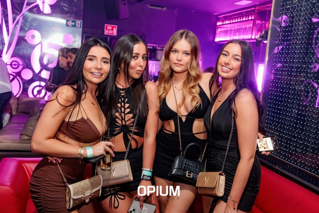 ladies opium dress code